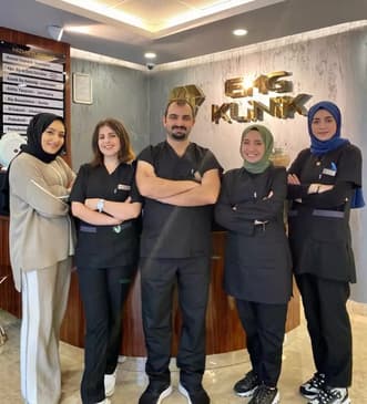 Slider image (3) EMG KLiNiK Oral and Dental Health Clinic